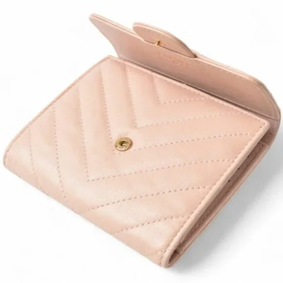 CHANEL Authentic Pink Leather Wallet - Picture 15 of 16